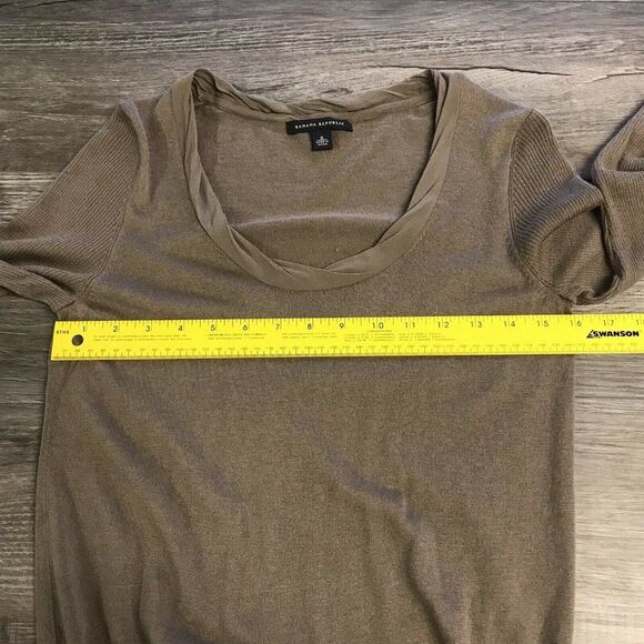 Banana Republic Womens Long Sleeve Taupe Light Weight Wool Blend Sweater Small - Picture 7 of 12